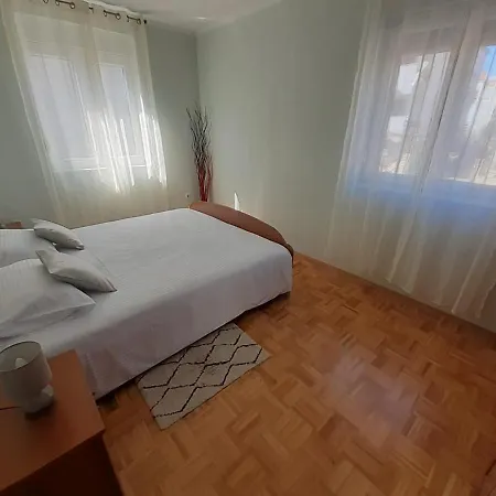 Apartment Cosy In Tourist Area Zadar